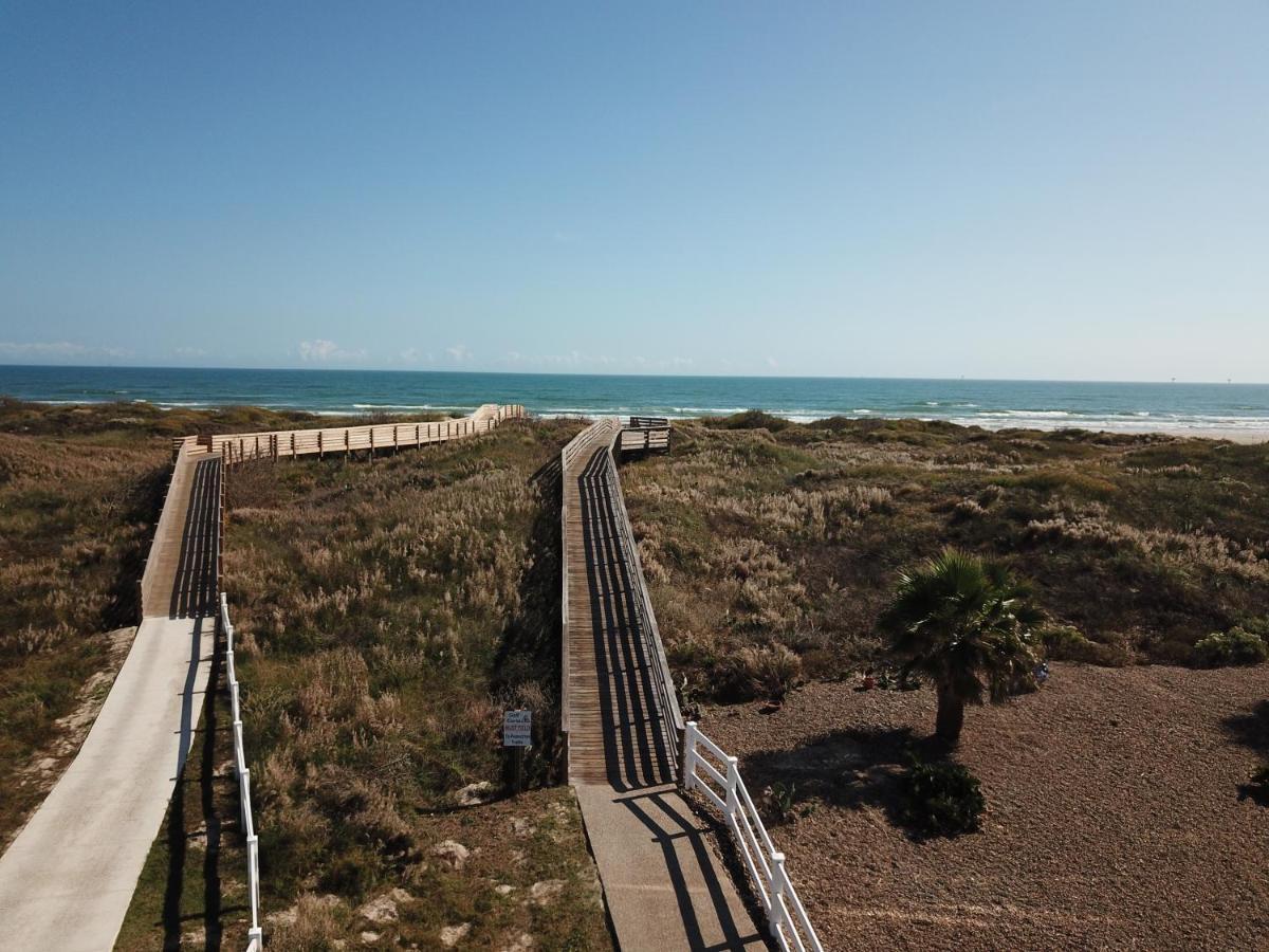 Ec203 Newly Remodeled, One Bedroom, Second Floor Condo, Shared Pool, Grills And Boardwalk Port Aransas Eksteriør bilde